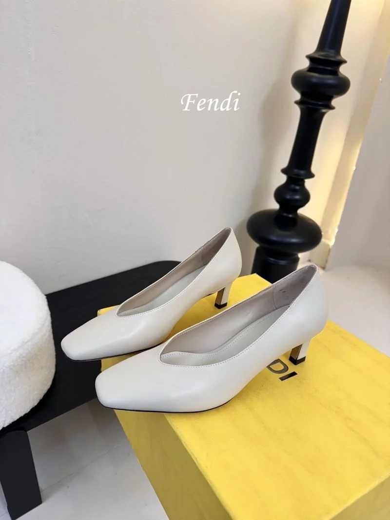 Practical Fendi Heeled Shoes 23754