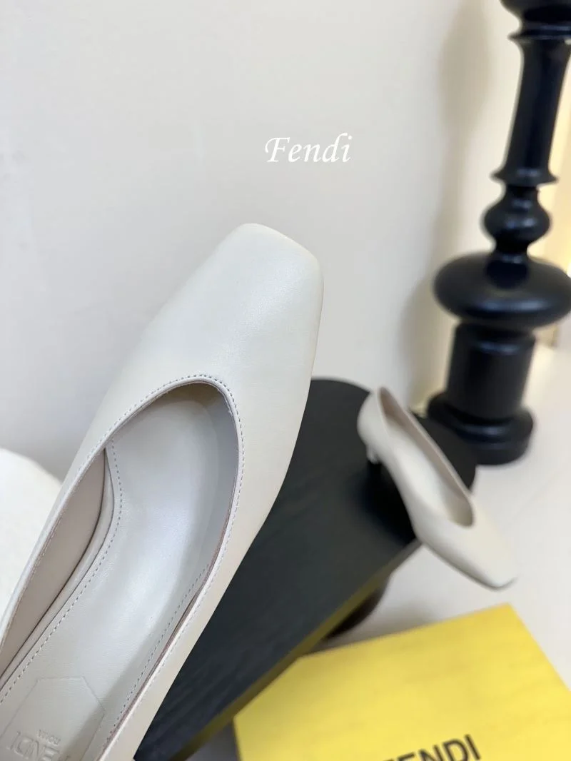 Practical Fendi Heeled Shoes 23754
