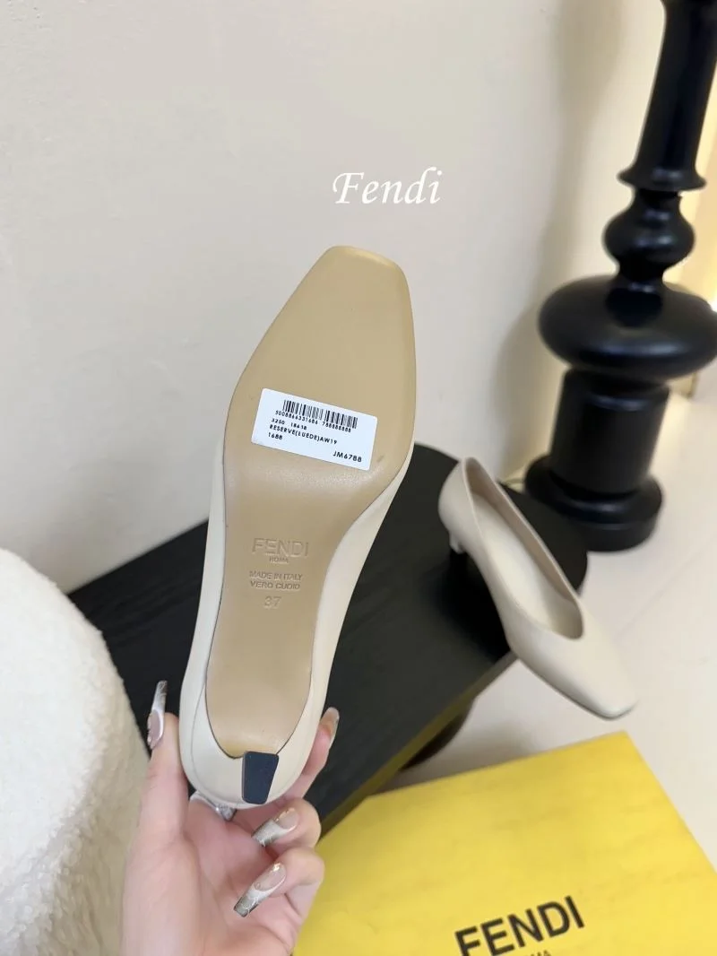 Practical Fendi Heeled Shoes 23754