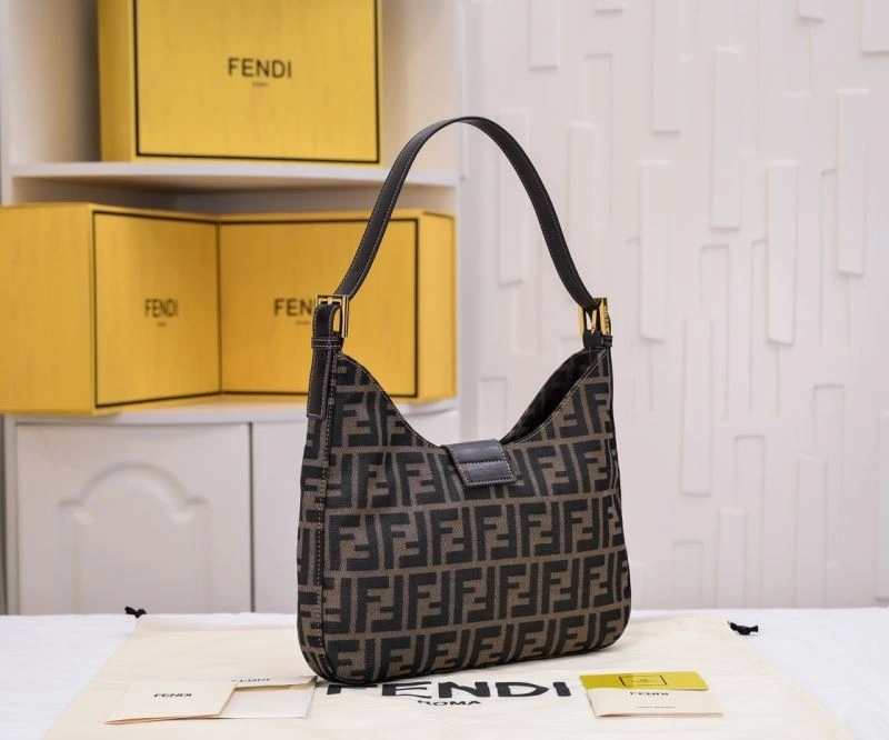 Fendi Hobo Bags Lightweight 85352