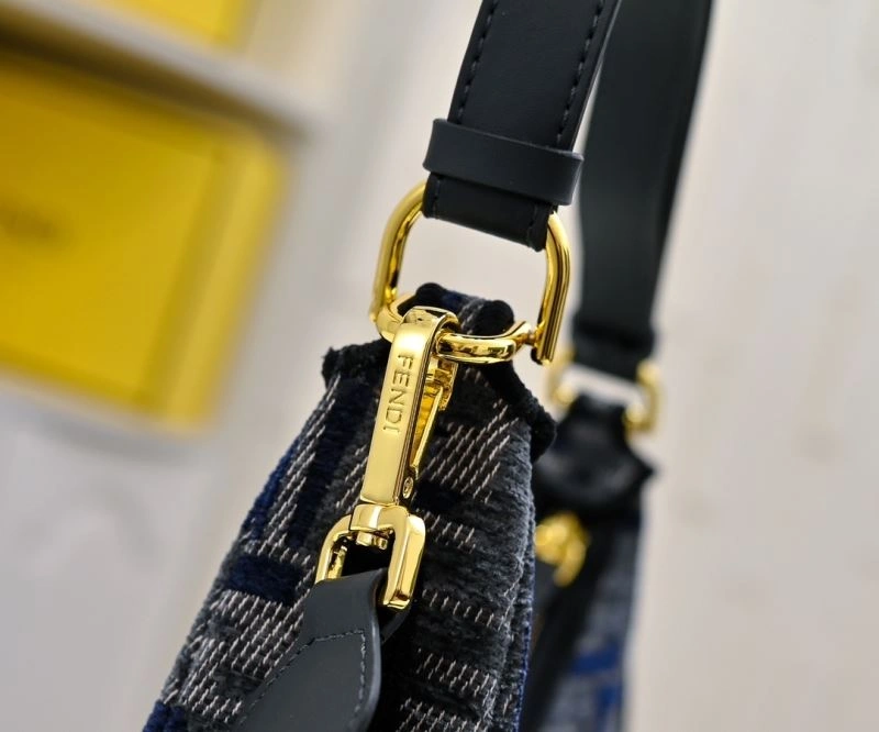 Fendi Hobo Bags Efficient 85354