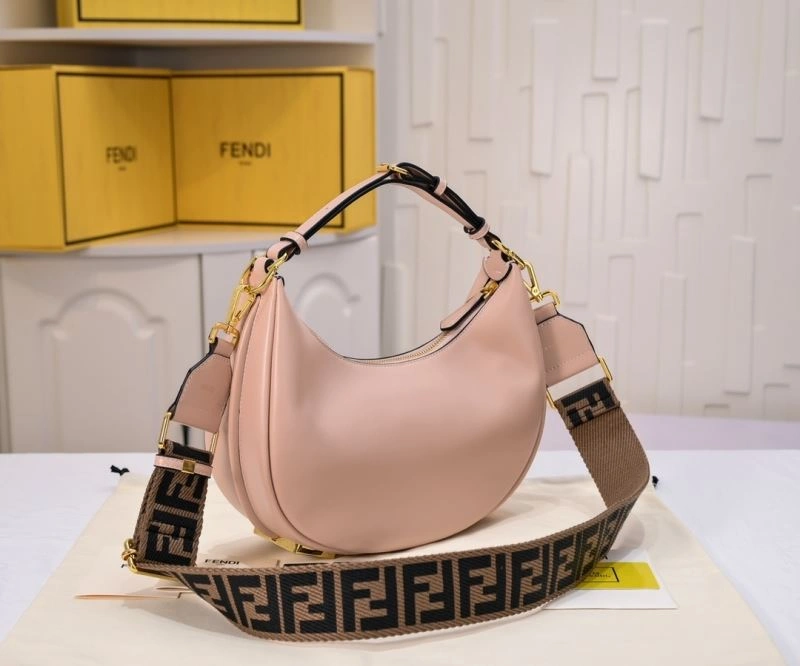 Fendi Hobo Bags Versatile 85345