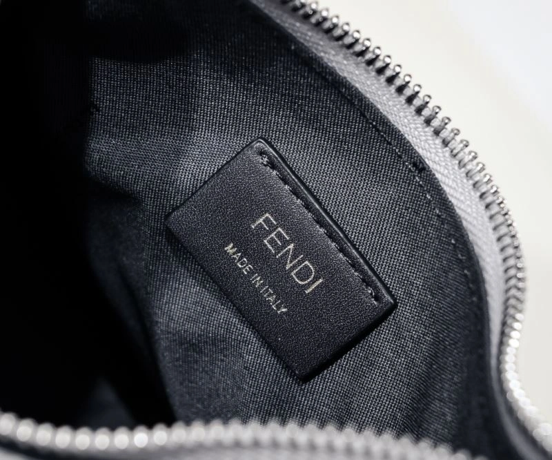 Packable Fendi Hobo Bags 85347