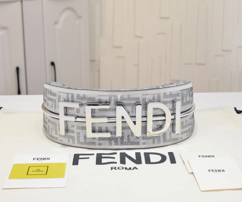 Packable Fendi Hobo Bags 85347