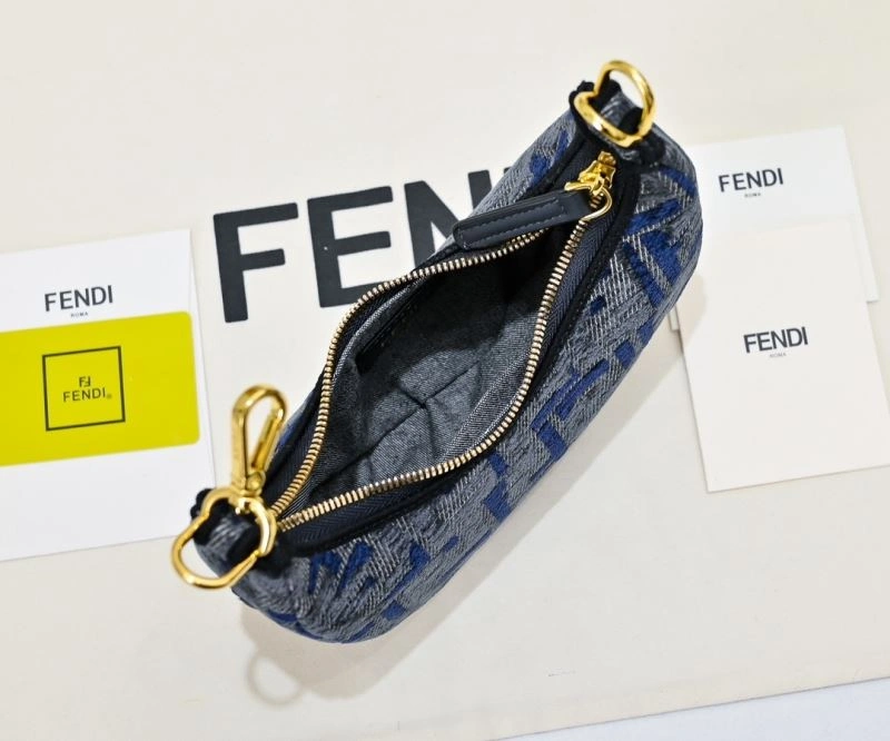 Fendi Hobo Bags Elegant 85343