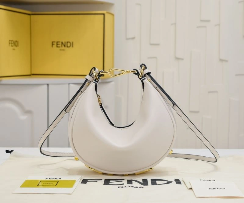 Modern Fendi Hobo Bags 85383