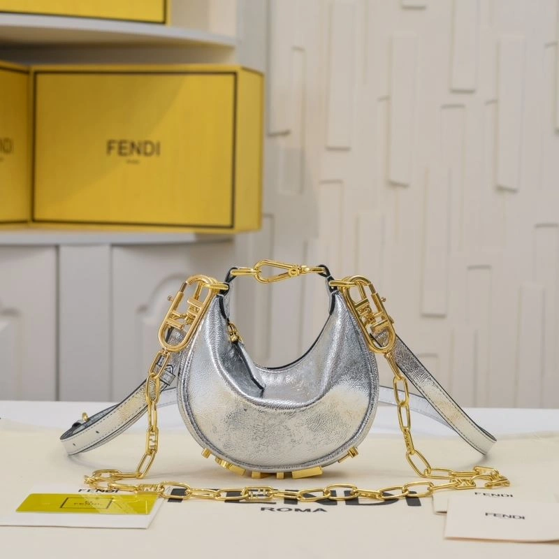 Fendi Hobo Bags Chic 85341