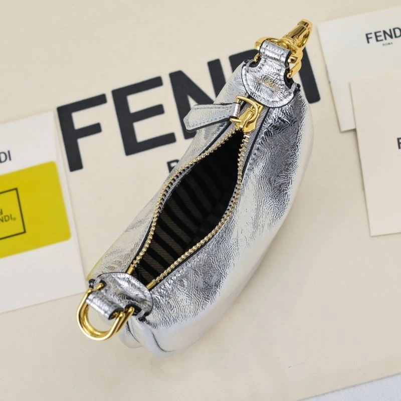 Fendi Hobo Bags Chic 85341