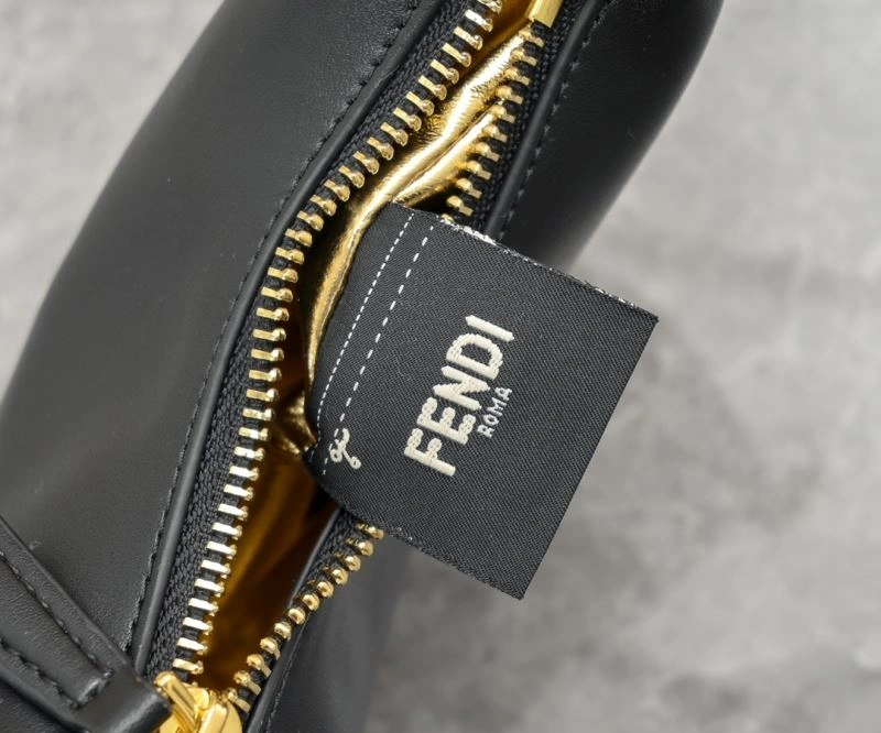 Fendi Hobo Bags Practical 78957