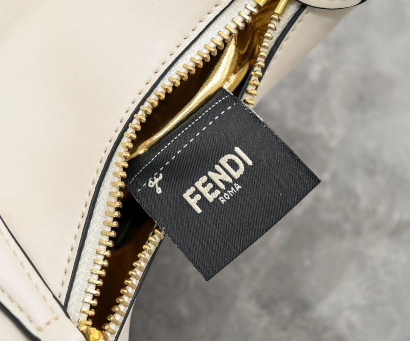 Fendi Hobo Bags Timeless 85334