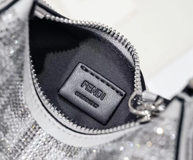 Fendi Hobo Bags Comfortable 85340