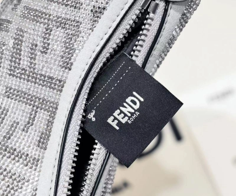 Fendi Hobo Bags Comfortable 85340