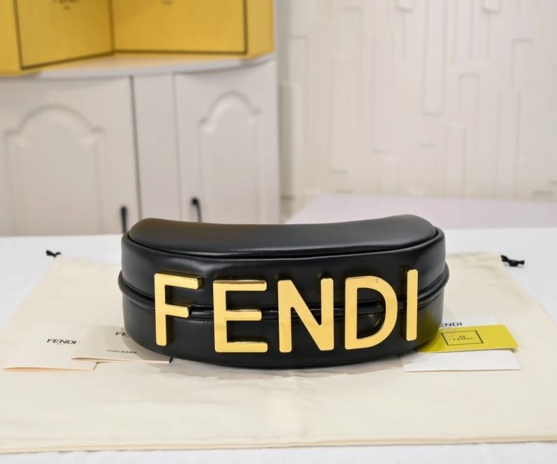 Chic Fendi Hobo Bags 78948