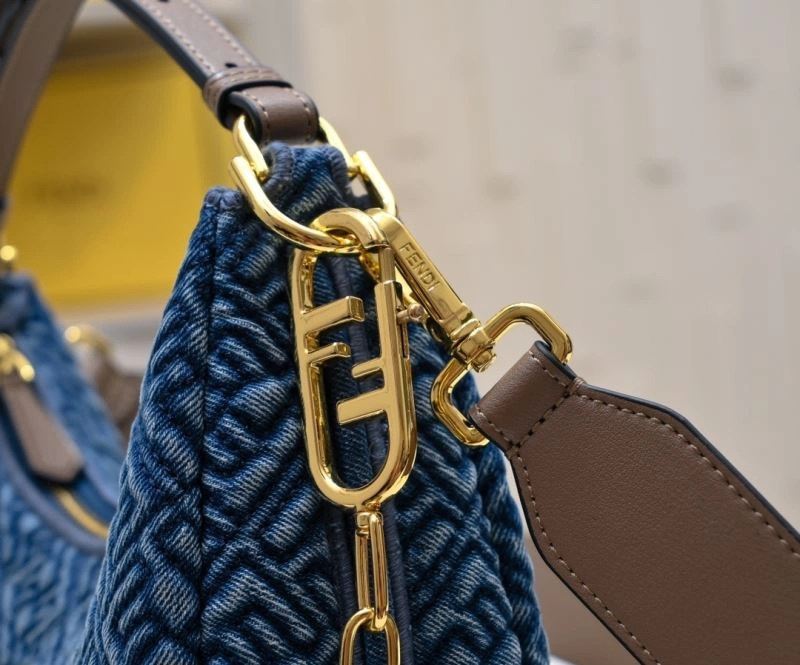 Thermal Fendi Hobo Bags 85326