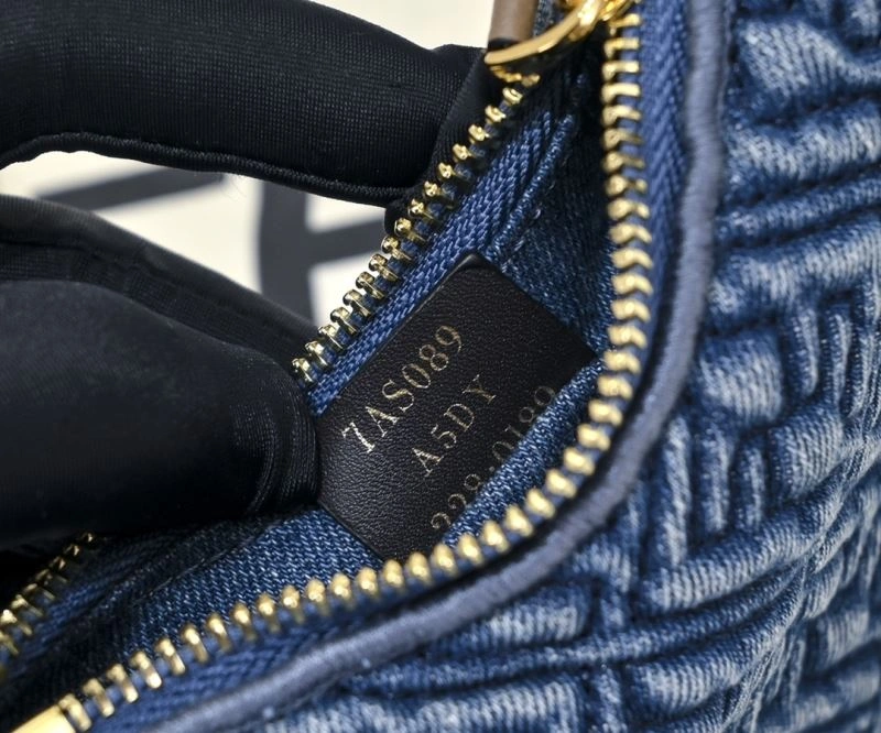 Popular Fendi Hobo Bags 85329