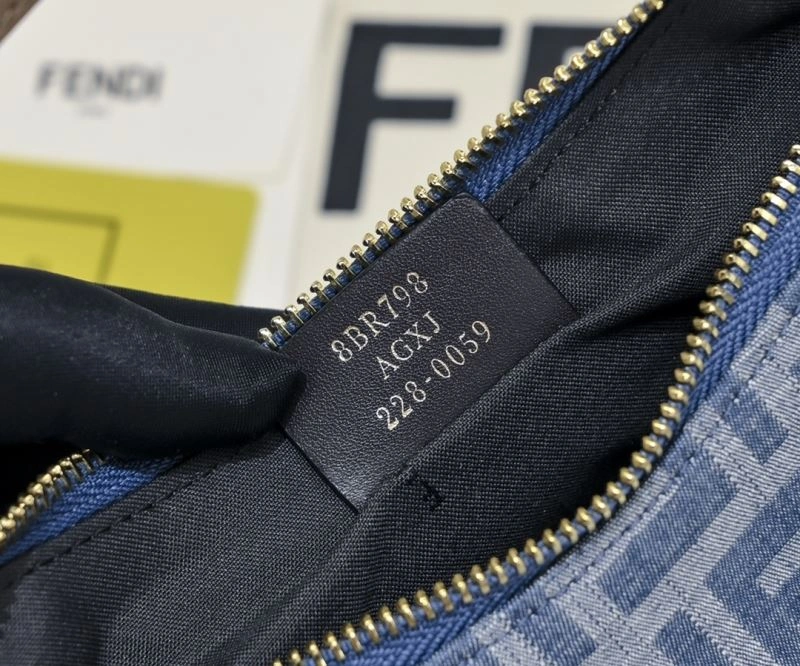 SmartChoice Fendi Hobo Bags 85323