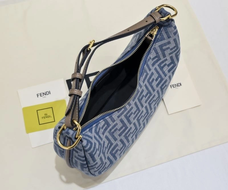 SmartChoice Fendi Hobo Bags 85323