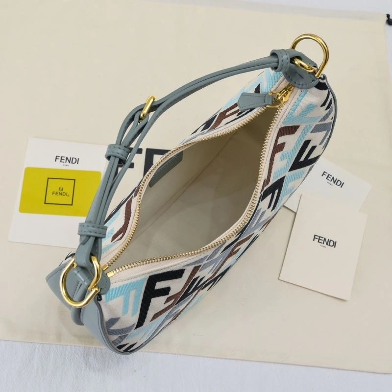 Fendi Hobo Bags Premium 85318