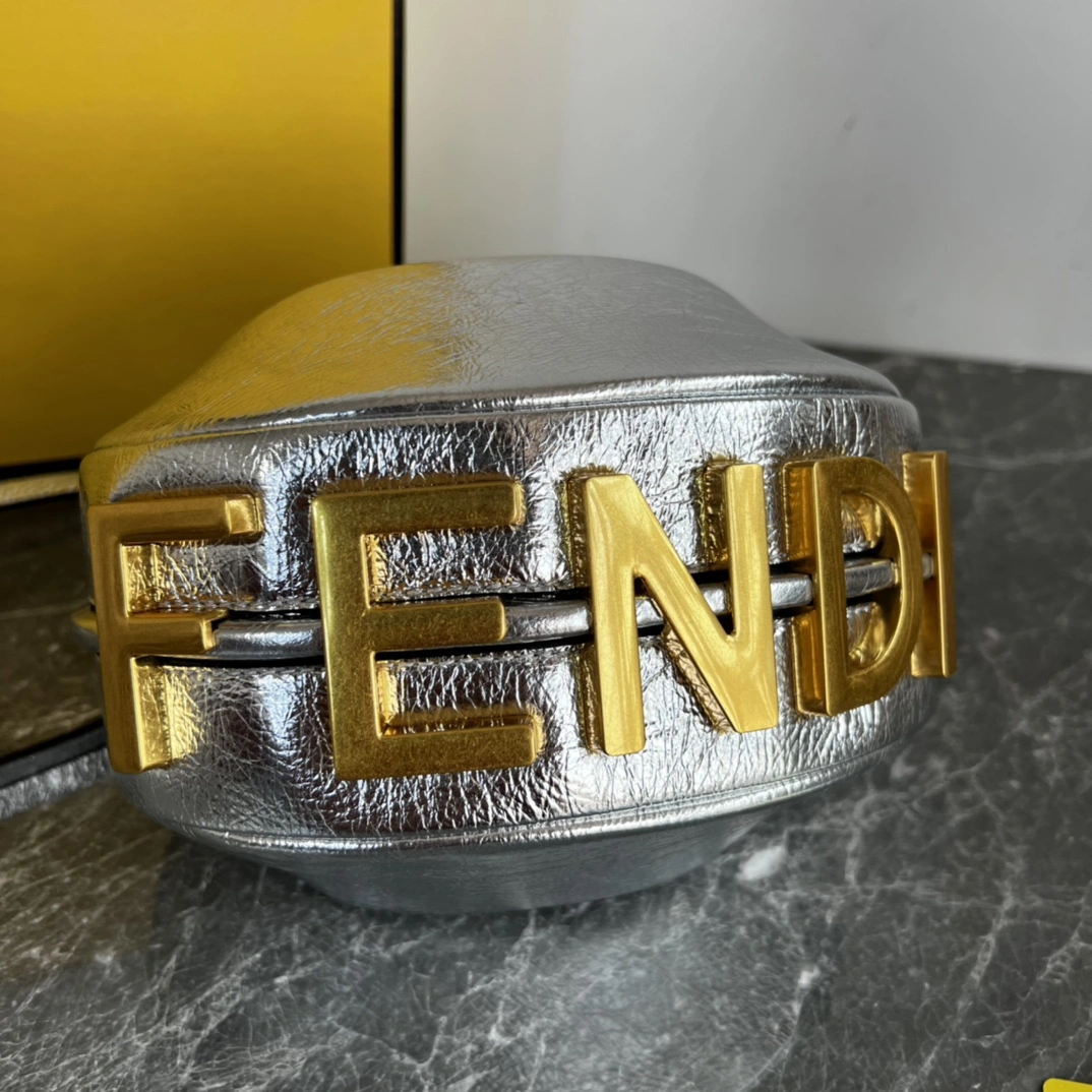 Supportive Fendi Hobo Bags 76819