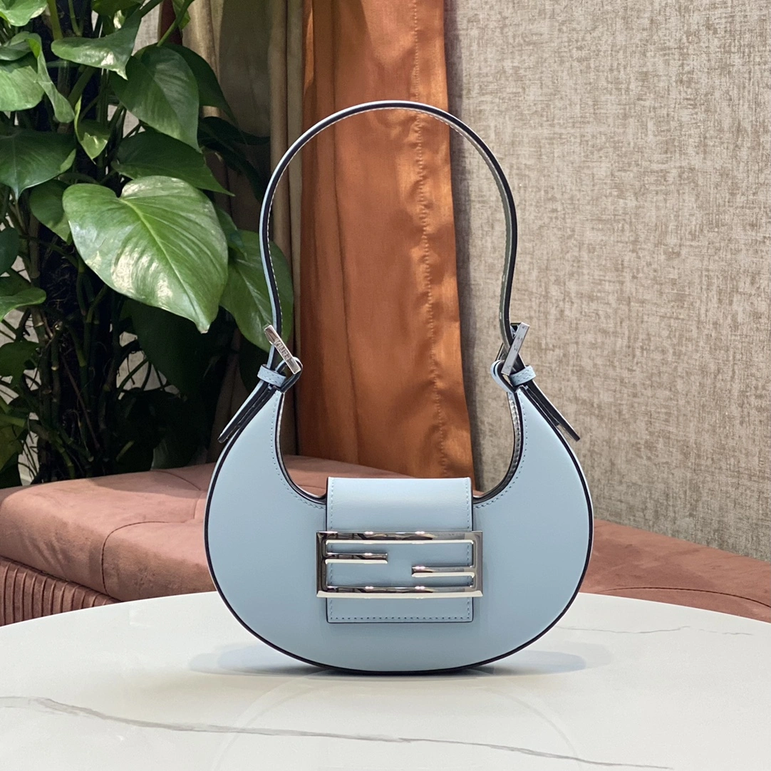 Minimalist Fendi Hobo Bags 76816