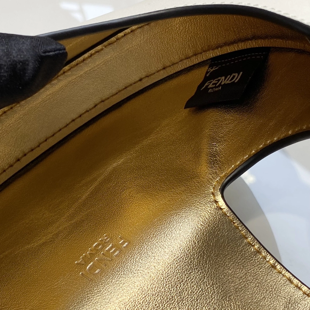 Fendi Hobo Bags SoftTouch 76814