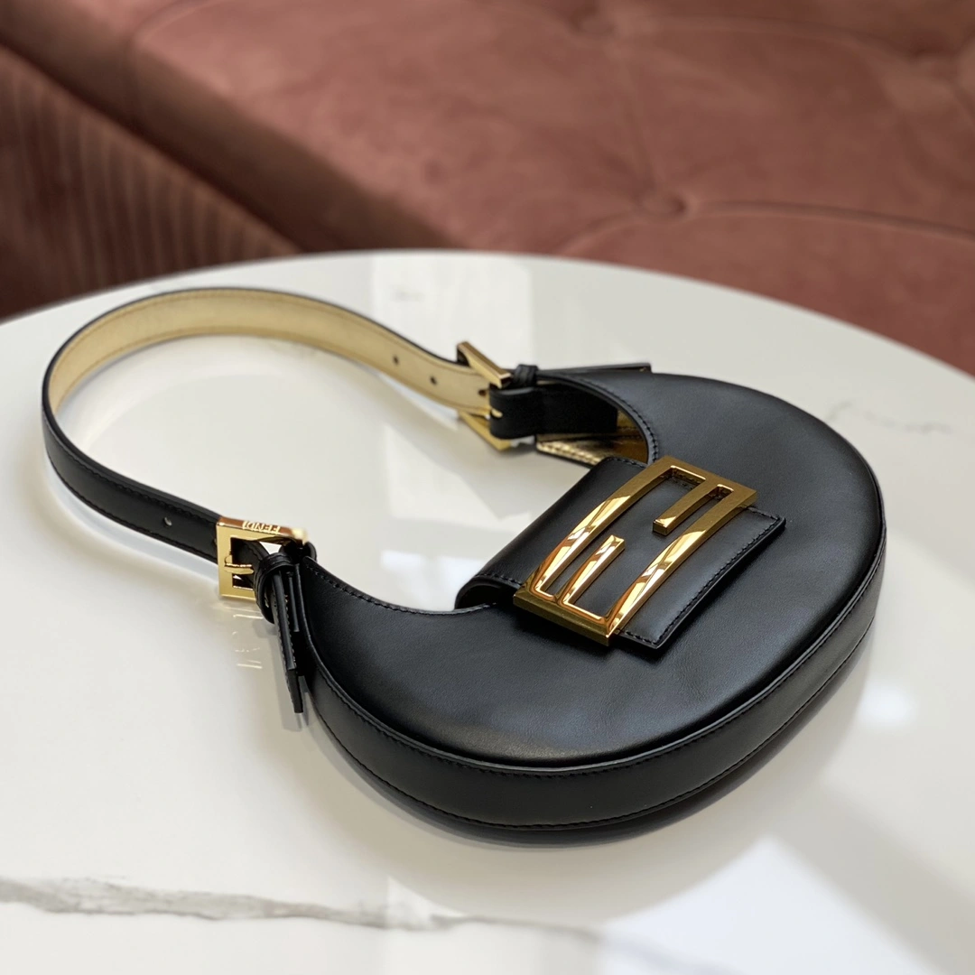 ZipUp Fendi Hobo Bags 76818