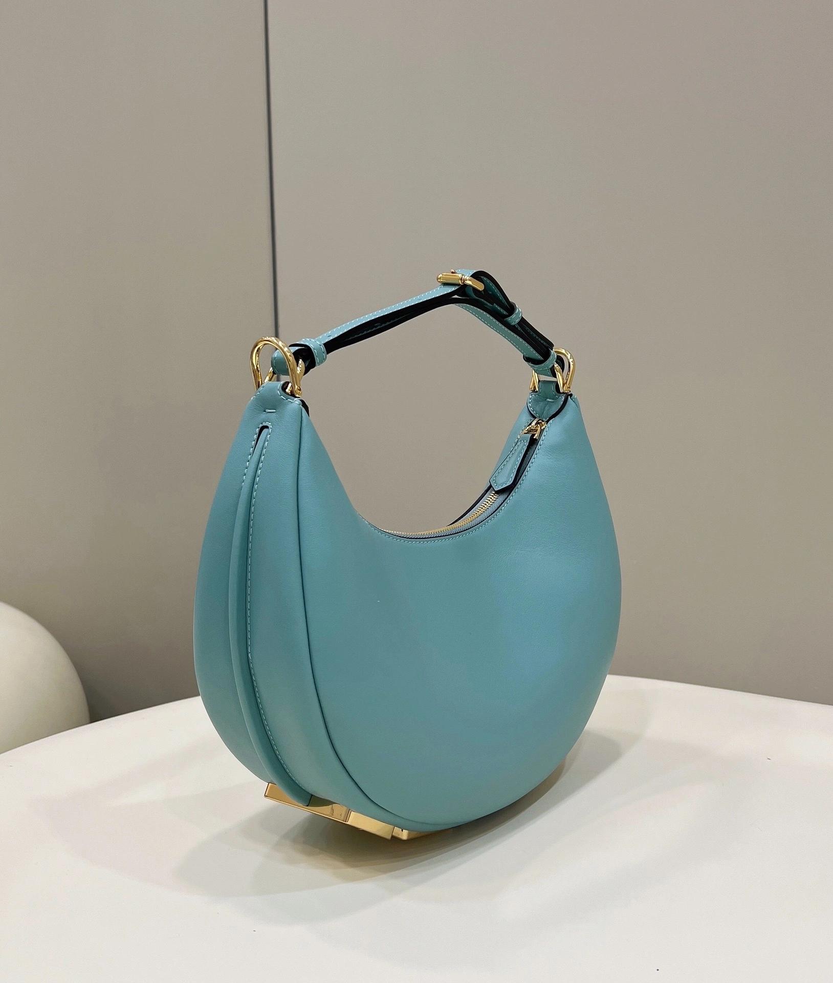 Fendi Hobo Bags Sustainable 76821