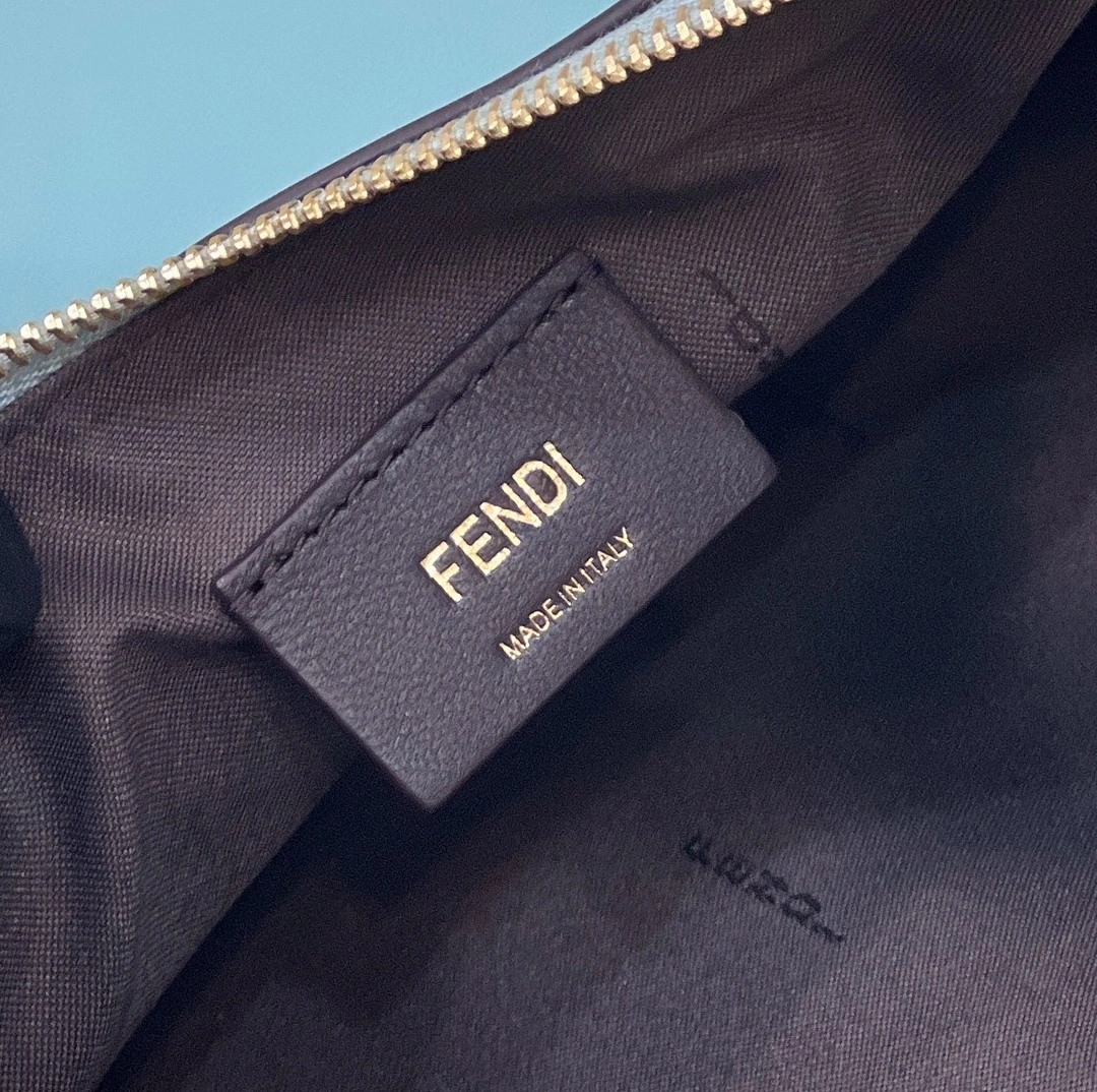 Fendi Hobo Bags Sustainable 76821