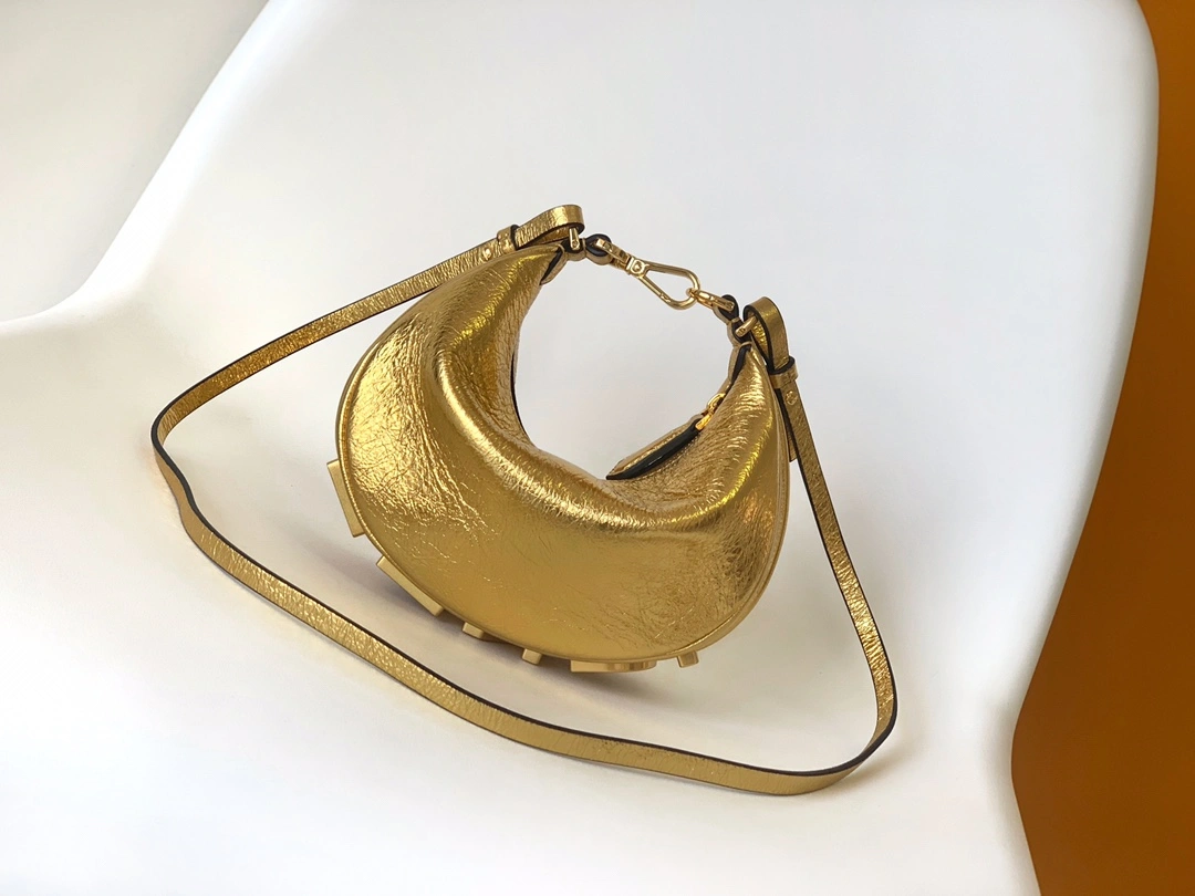 Colorful Fendi Hobo Bags 76817