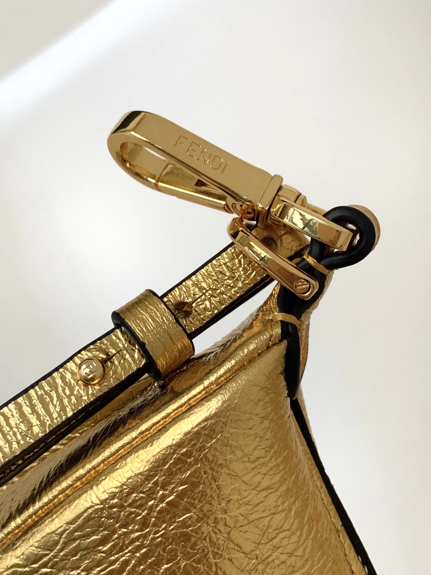 Colorful Fendi Hobo Bags 76817
