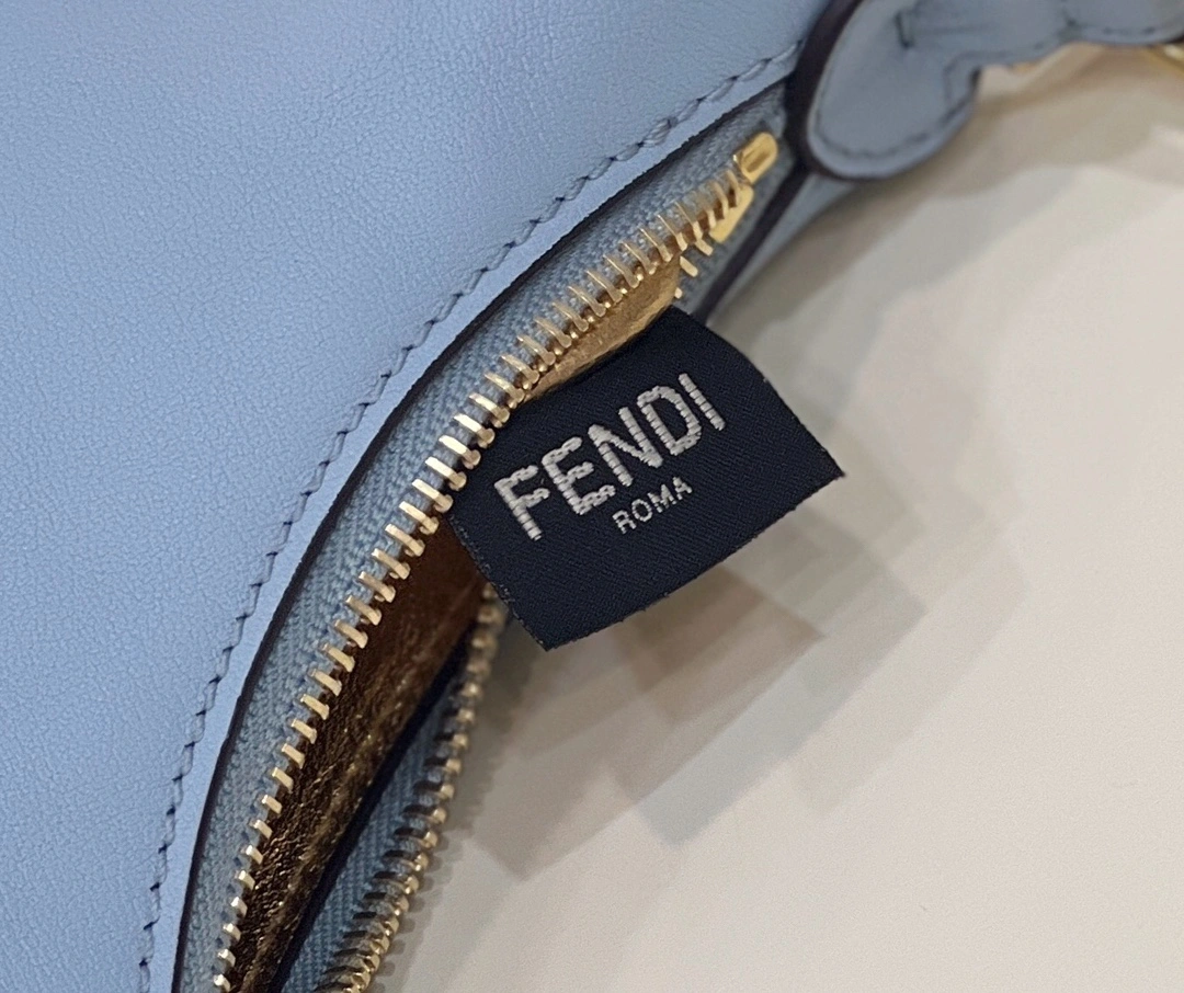Fendi Hobo Bags ModernLook 76809