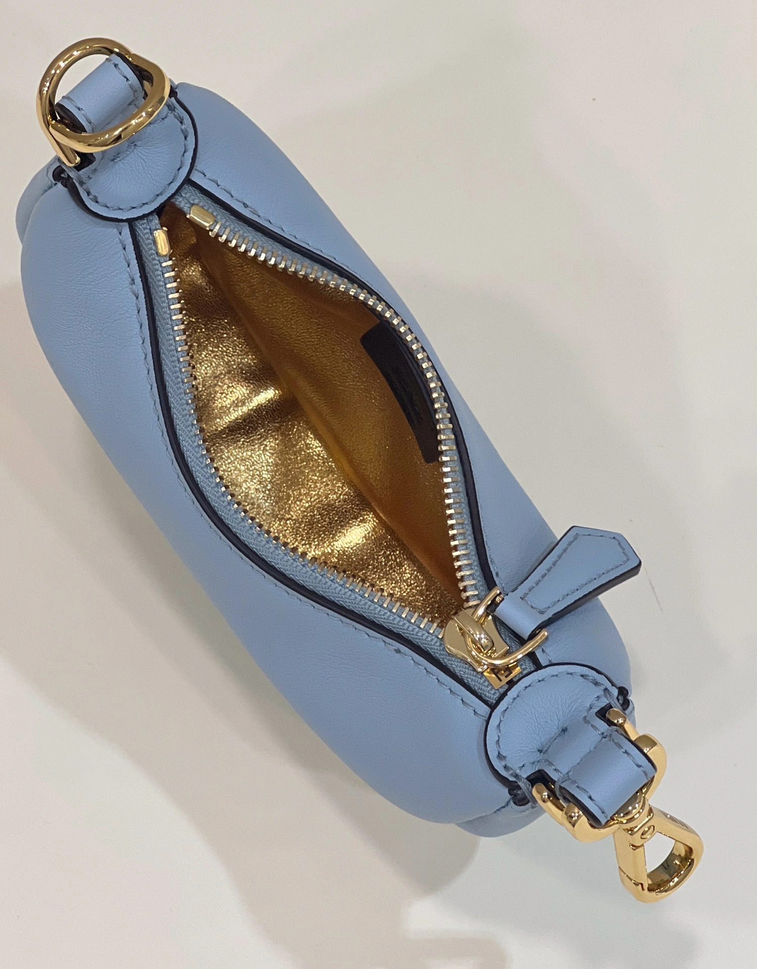 Fendi Hobo Bags ModernLook 76809
