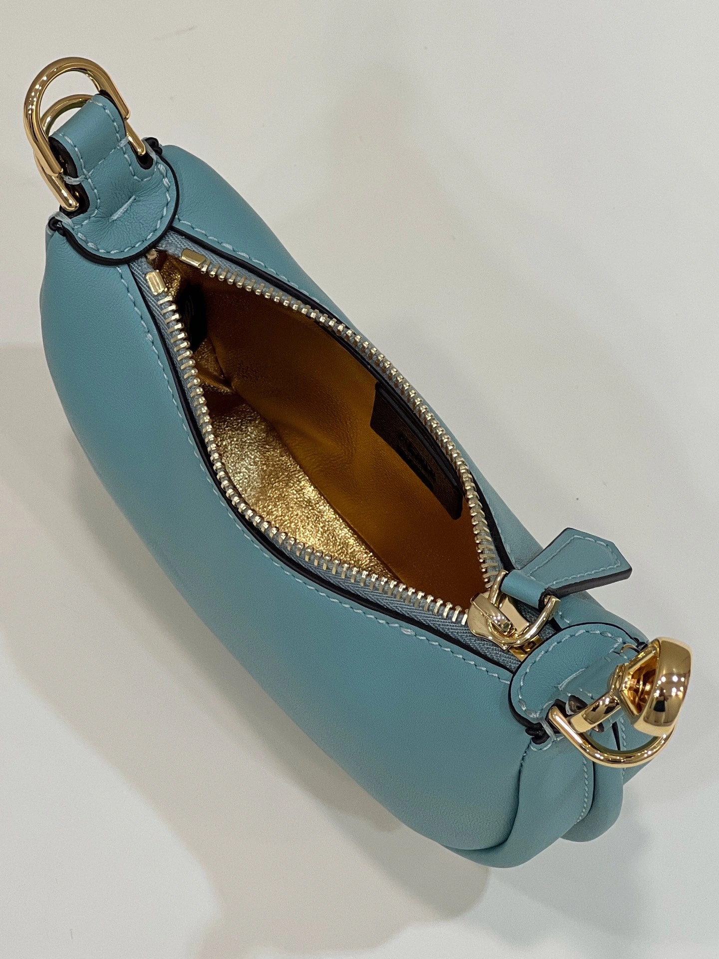 Comfortable Fendi Hobo Bags 76808