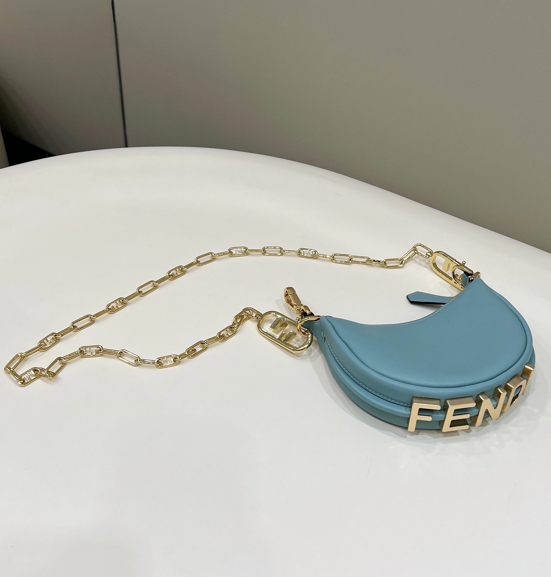 Comfortable Fendi Hobo Bags 76808