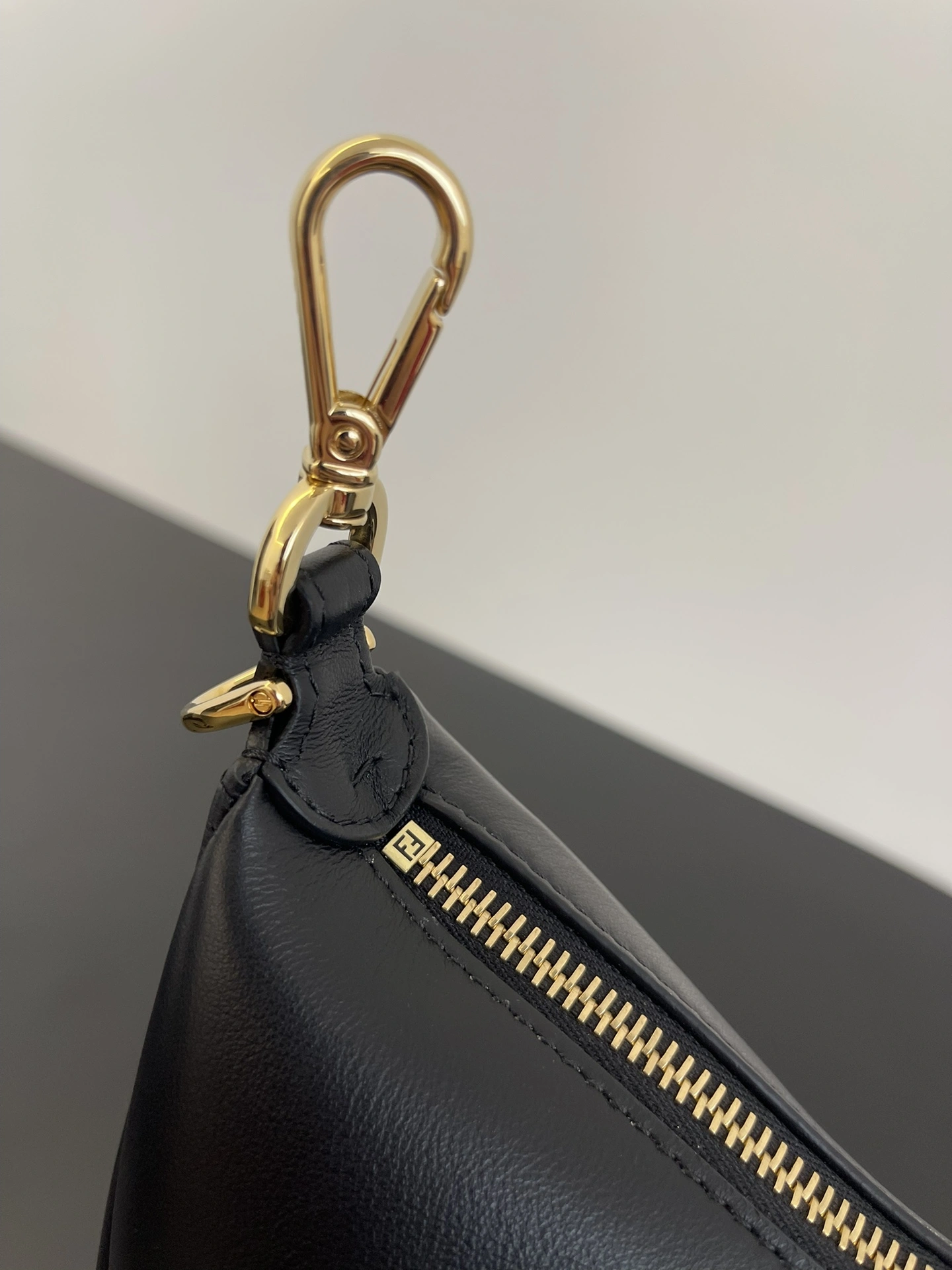 BestValue Fendi Hobo Bags 76799