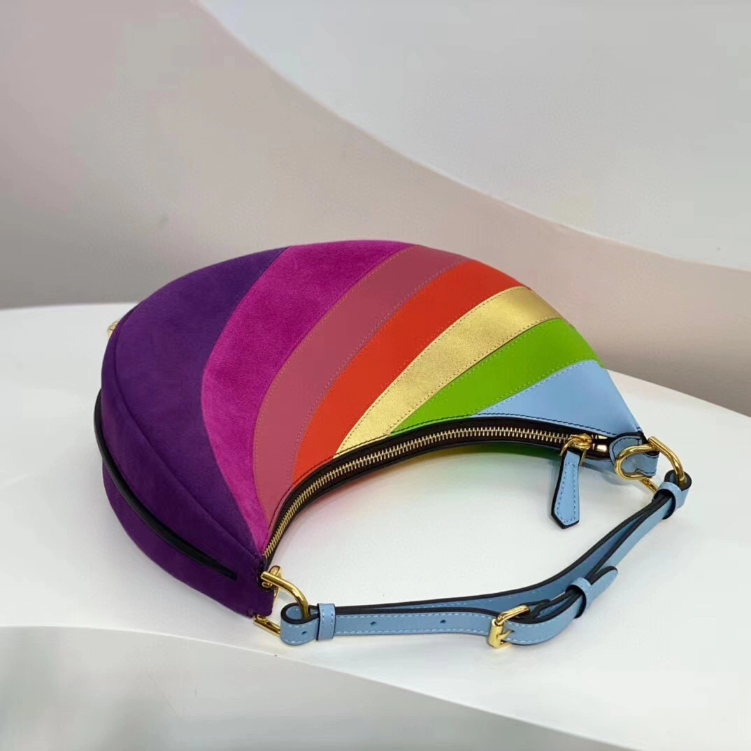 Fendi Hobo Bags Trendy 76787