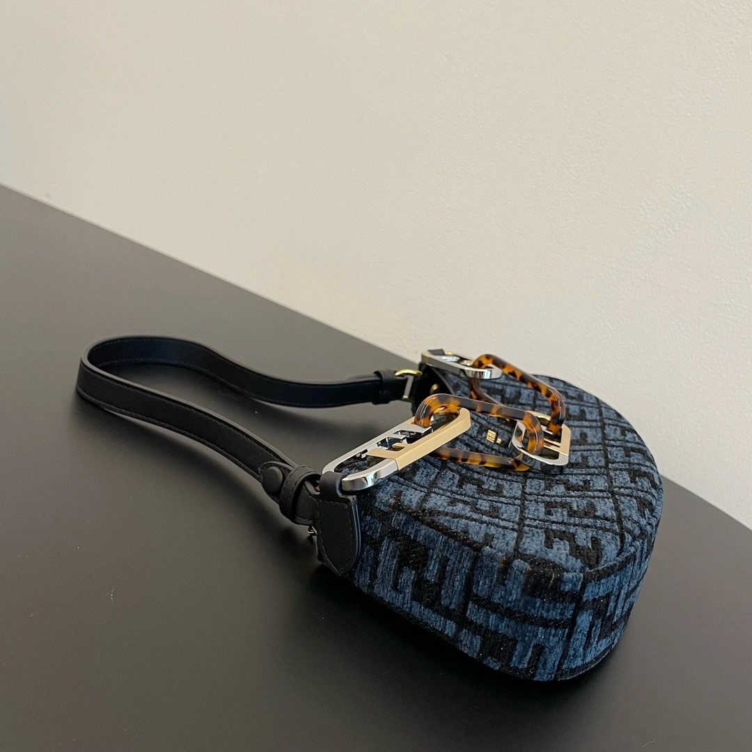Fendi Hobo Bags ZeroBulk 69891