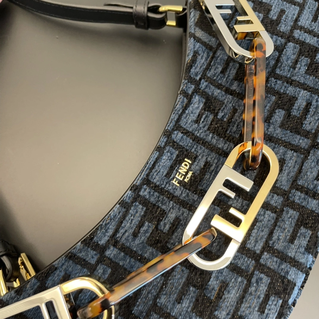 Fendi Hobo Bags ZeroBulk 69891