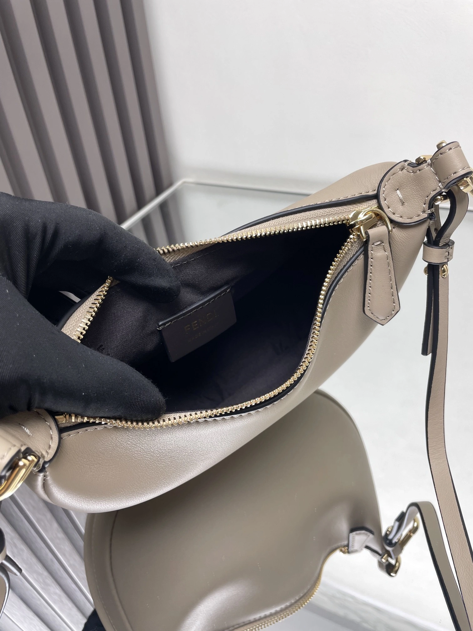 Fendi Hobo Bags Attractive 69882