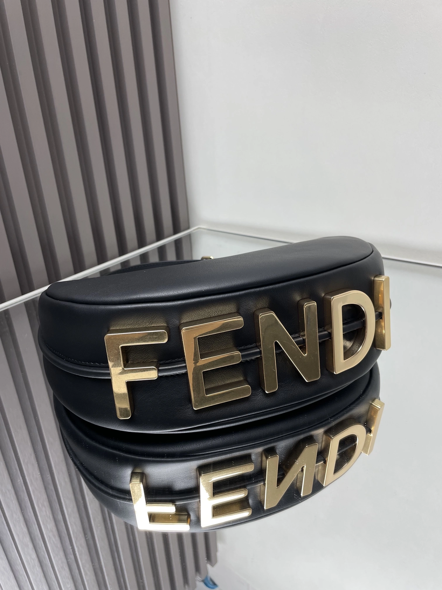 Fendi Hobo Bags Compact 69885