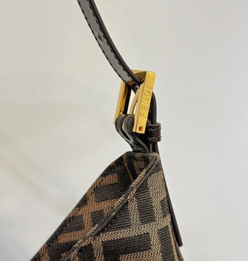 Comfortable Fendi Hobo Bags 57826