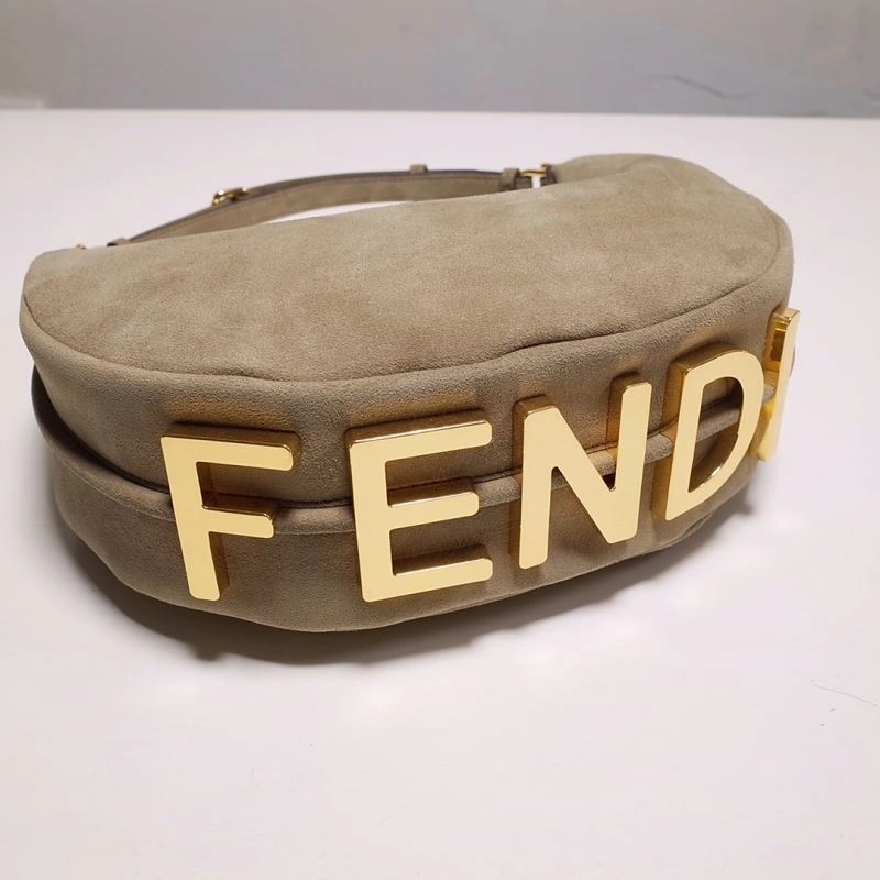WellDesigned Fendi Hobo Bags 59446