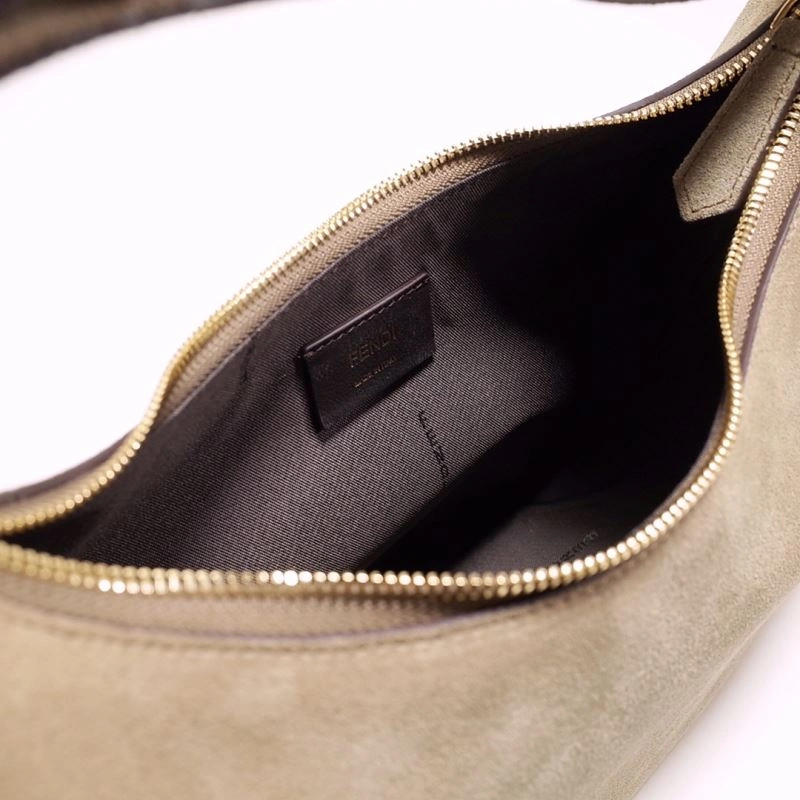 WellDesigned Fendi Hobo Bags 59446