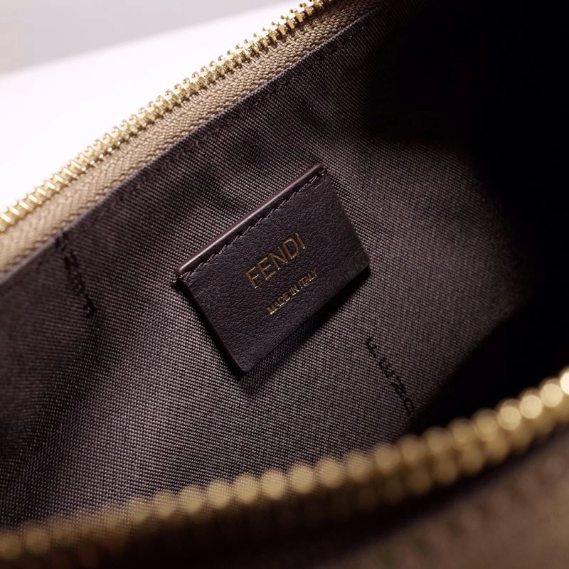 WellDesigned Fendi Hobo Bags 59446