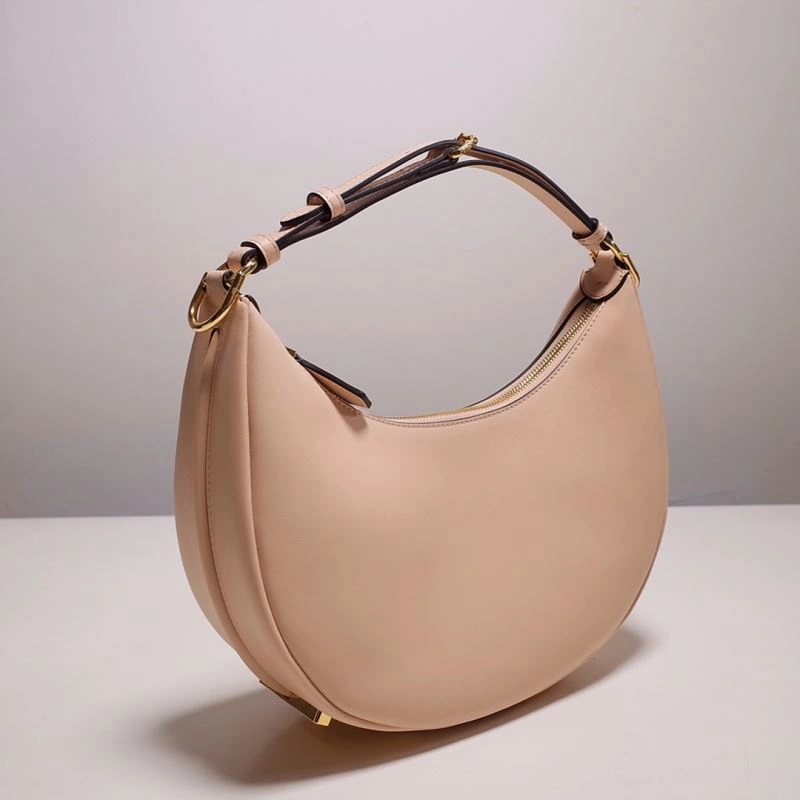Fendi Hobo Bags Versatile 59398