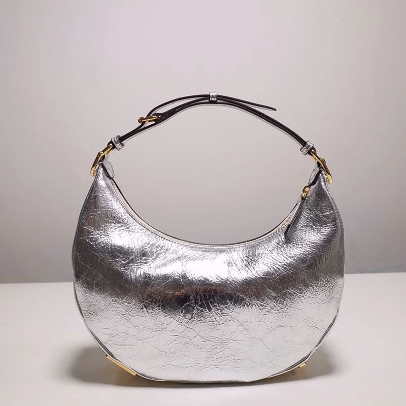 Fendi Hobo Bags Snug 59385