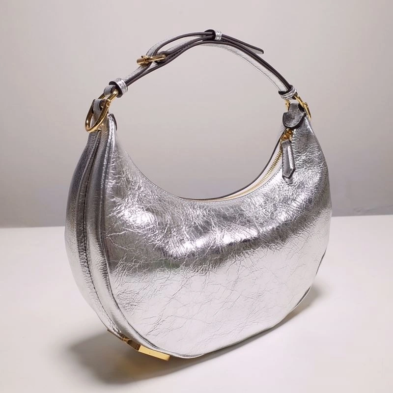 Fendi Hobo Bags Snug 59385