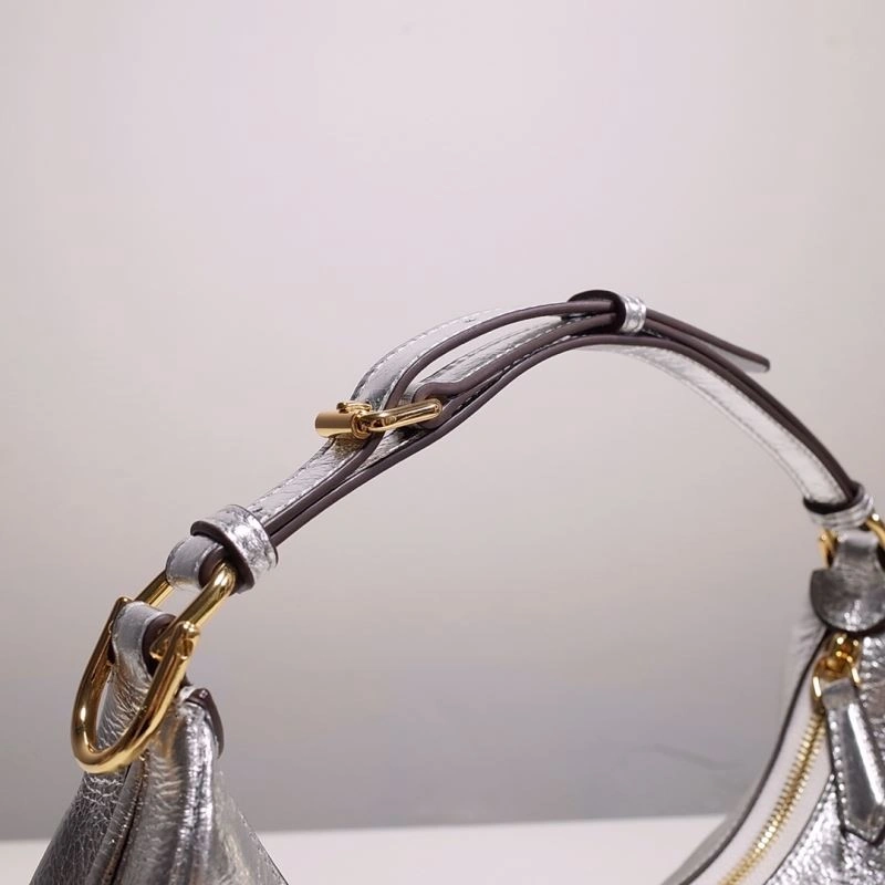 Fendi Hobo Bags Snug 59385