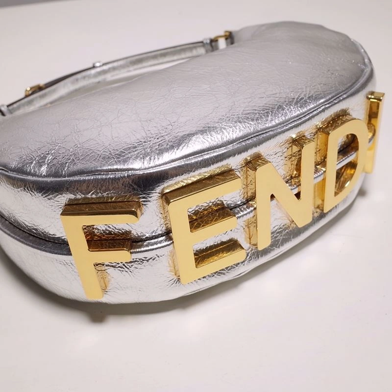 Fendi Hobo Bags Snug 59385