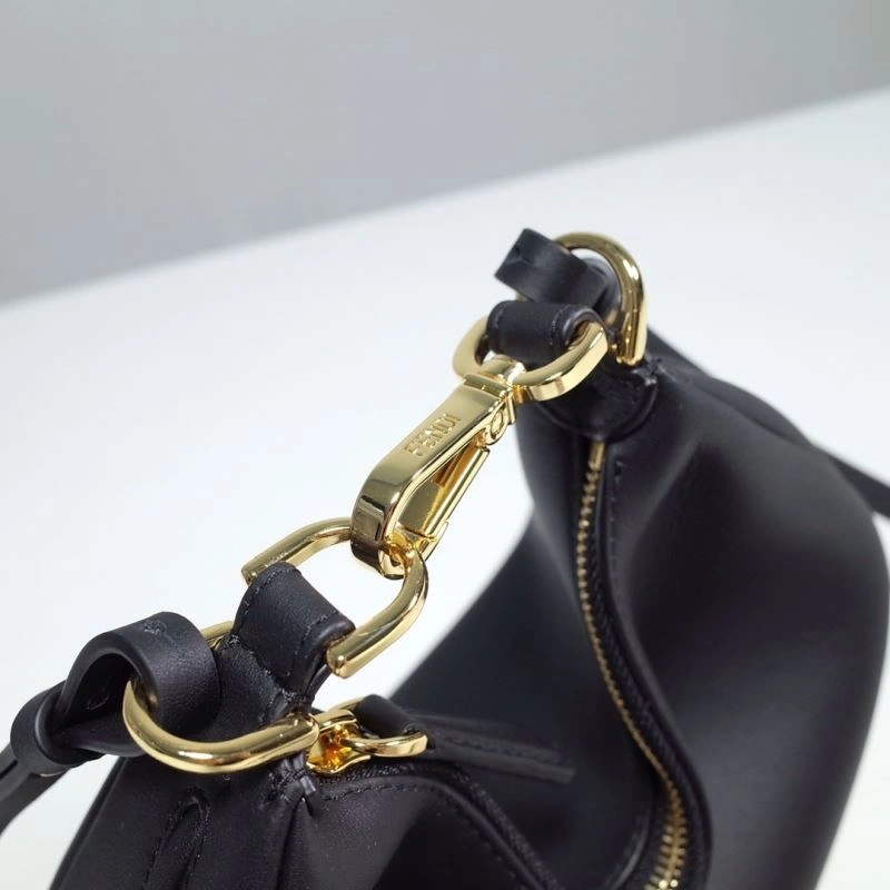 Chic Fendi Hobo Bags 59381